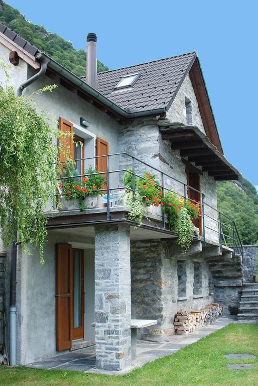 Casa Fontanella Brione (Verzasca) Exterior foto